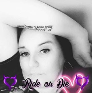 Meet your Posher, Desiree lynn